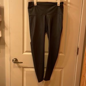 High waisted leggings